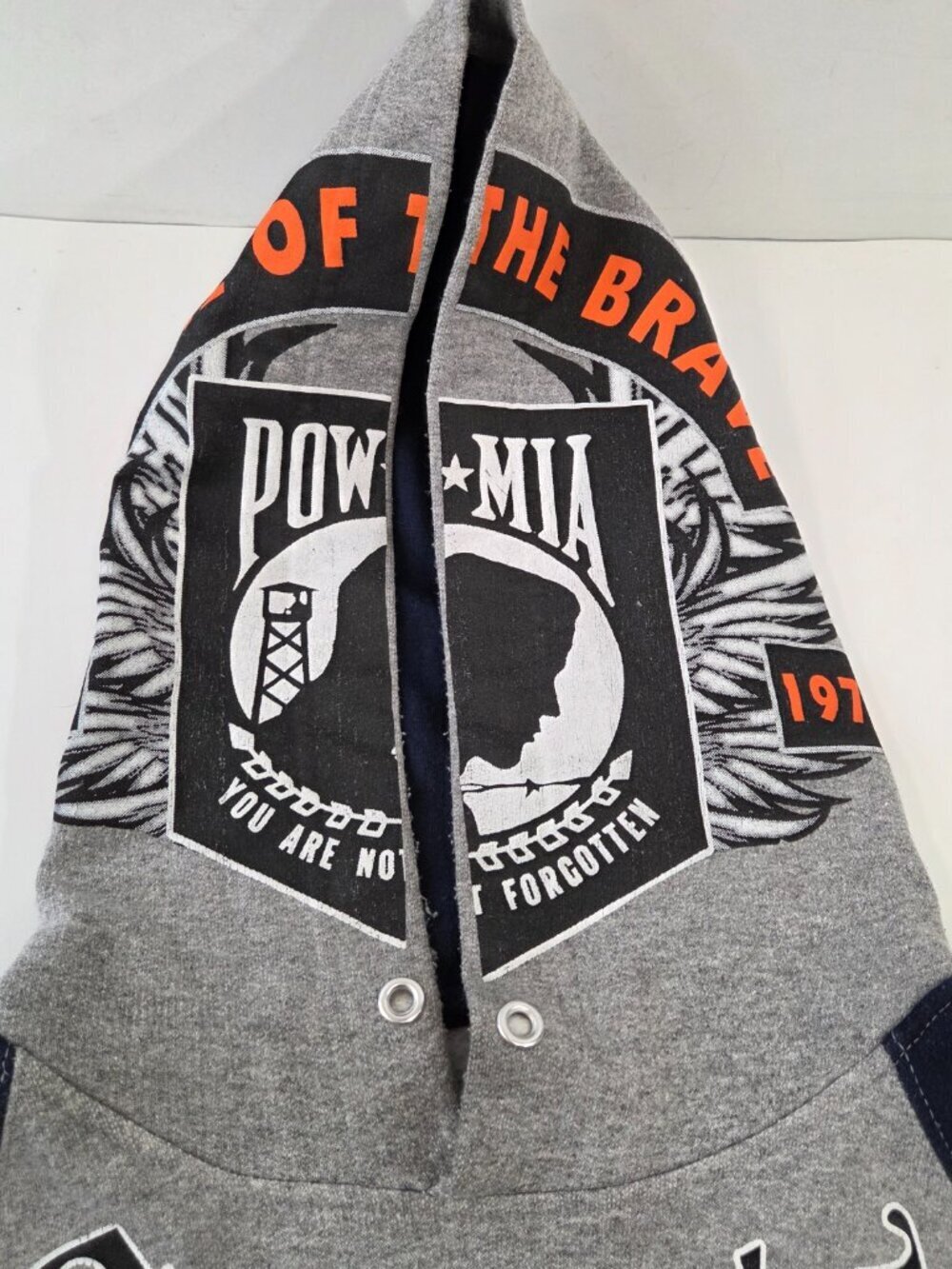 Sturgis Black Hills Rally 2014 Motorcycle Sweatshirt POW MIA Mens Large - Picture 4 of 11